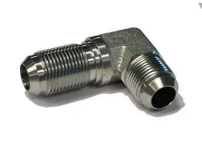 ADAPT. 90° PASSE CLOISON MÂLE JIC 3 / 16&Prime; X MÂLE JIC 3 / 16&Prime;