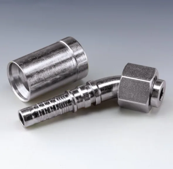 RACCORD 45° FEM ORFS 5 / 8&Prime; X 5 / 8&Prime;